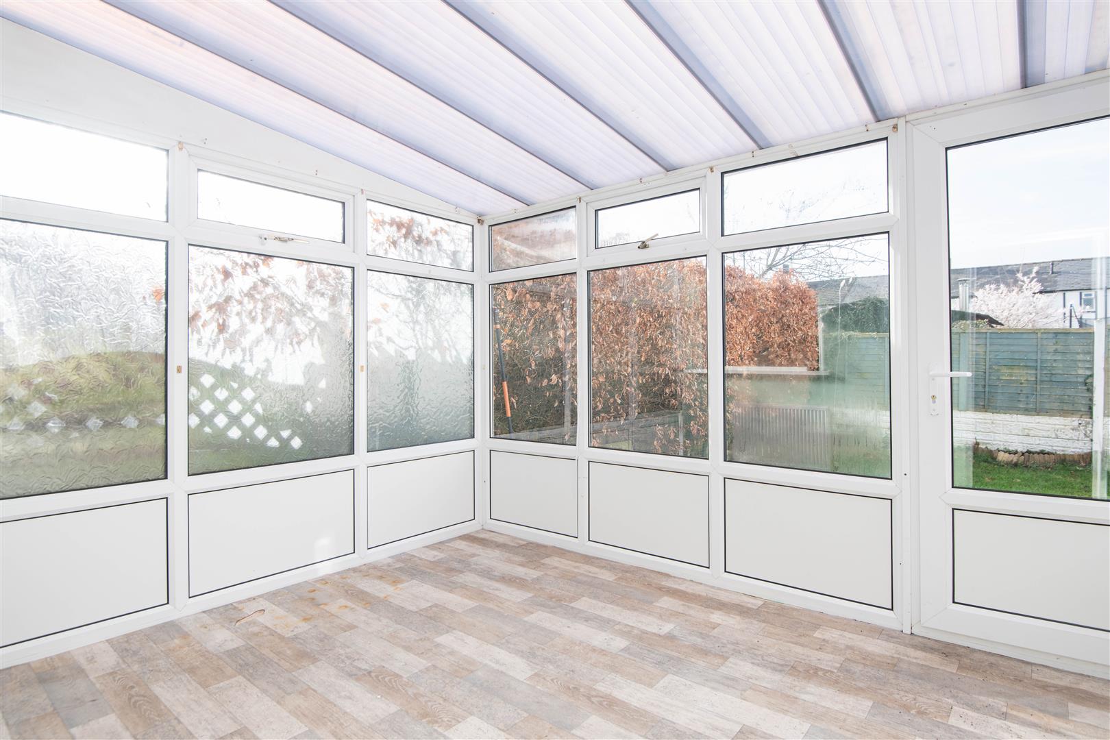 3 bed property in Stanley Avenue, Preston